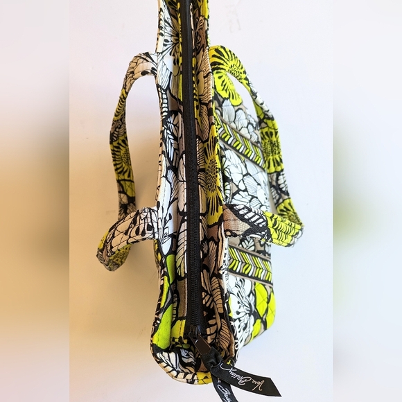 Vera Bradley 'Citron' Retired Flower Print In Gray White Citron w/Black … - Picture 8 of 10